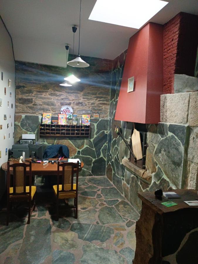 סאריה Pension Y Albergue Matias Locanda מראה חיצוני תמונה