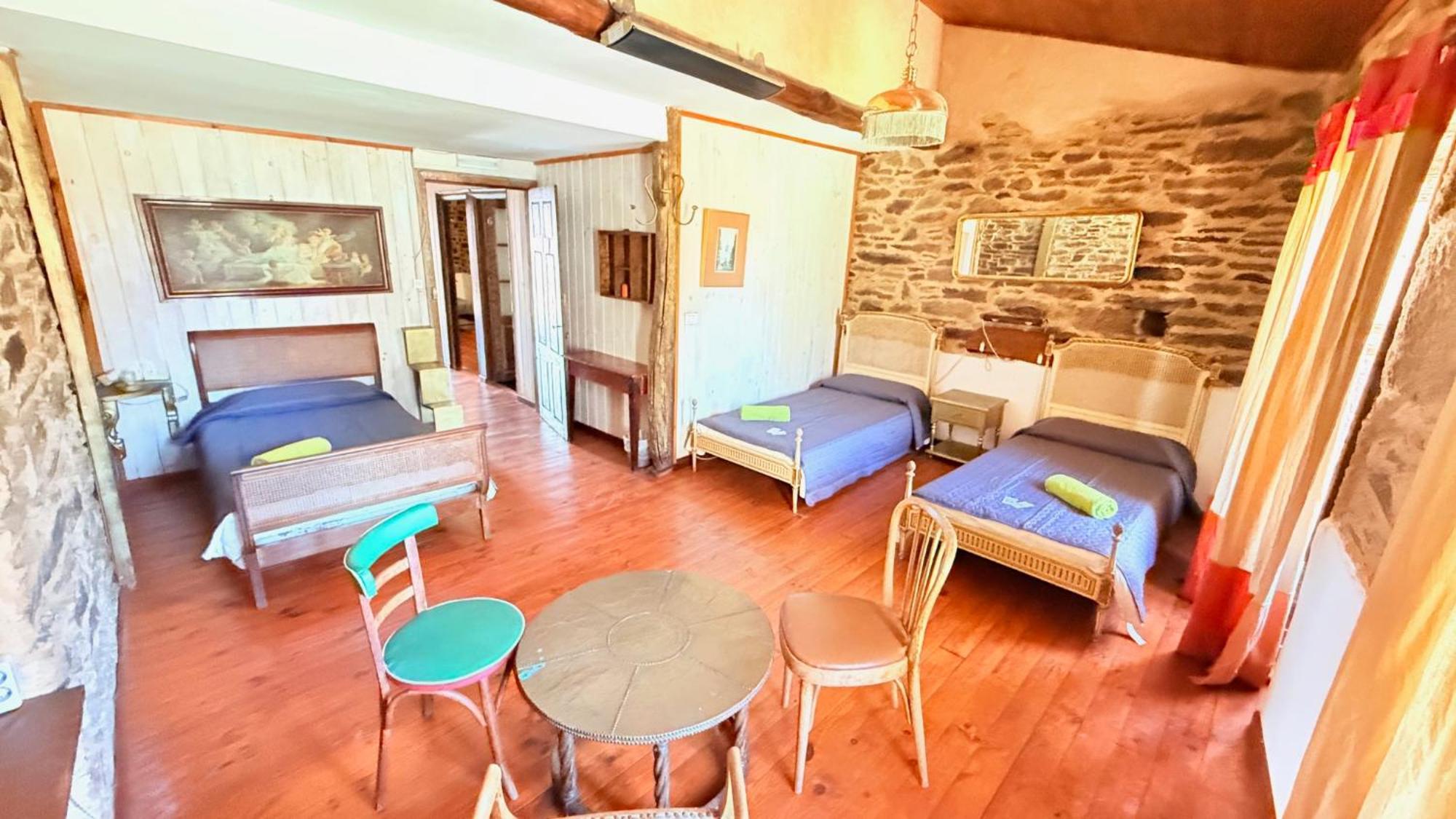 סאריה Pension Y Albergue Matias Locanda מראה חיצוני תמונה