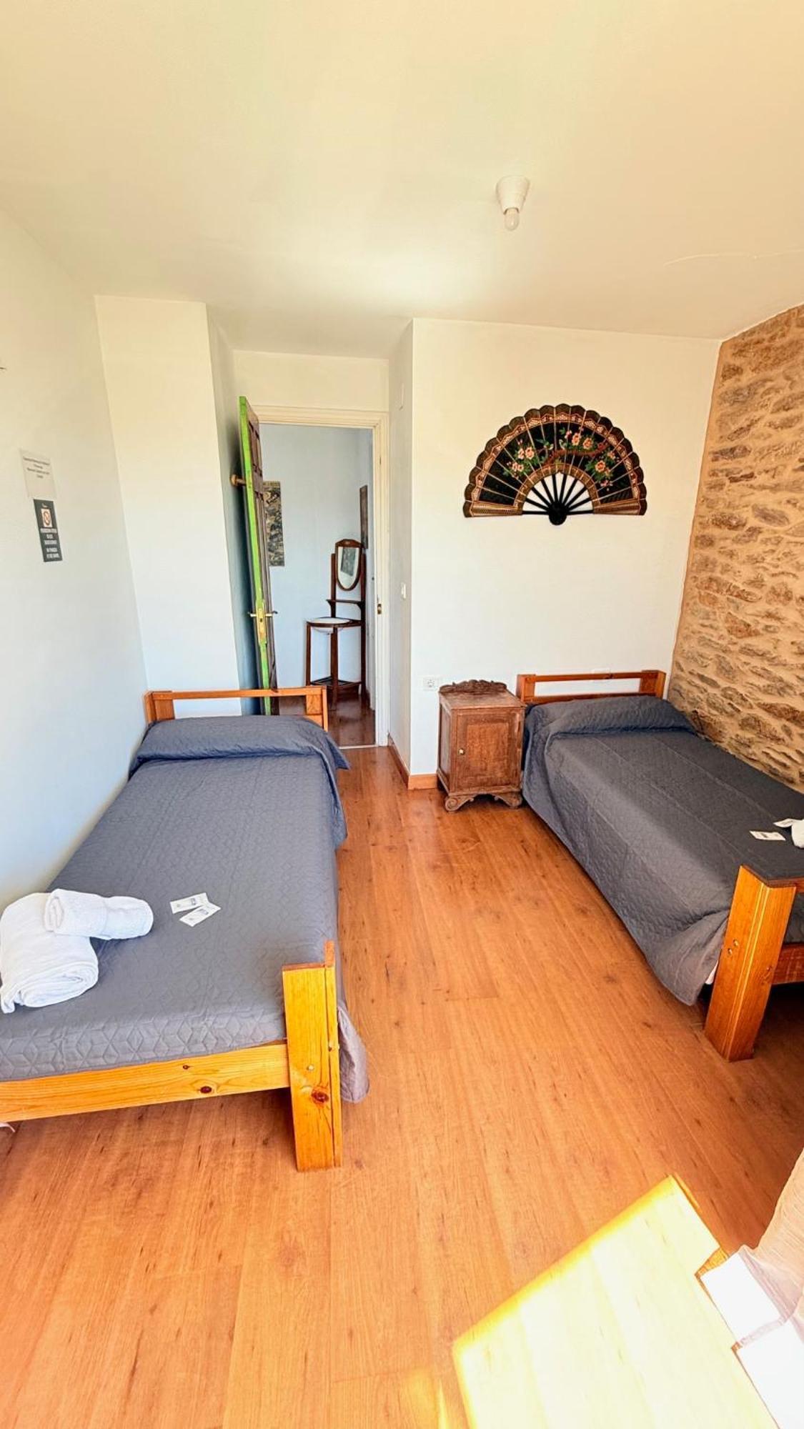 סאריה Pension Y Albergue Matias Locanda מראה חיצוני תמונה