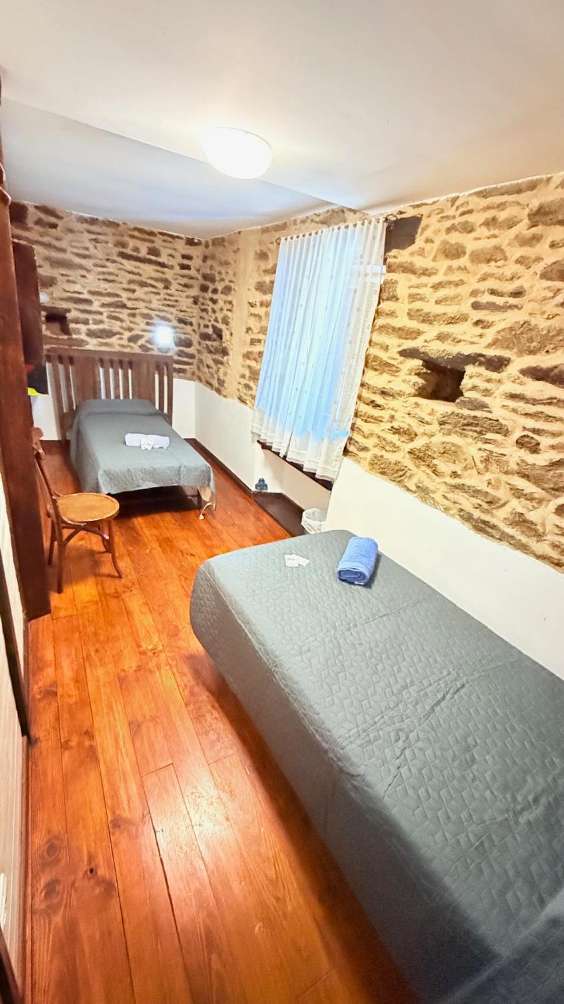 סאריה Pension Y Albergue Matias Locanda מראה חיצוני תמונה